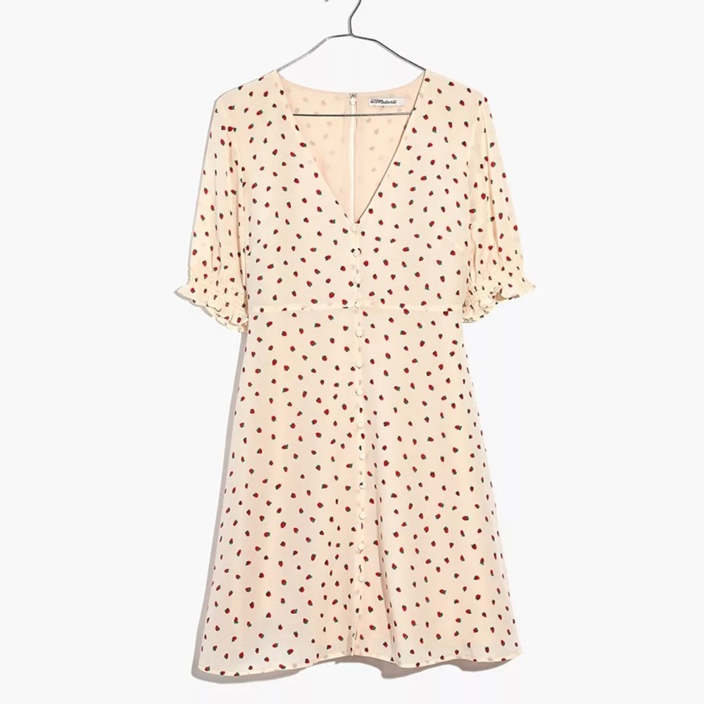 Silk strawberry dress 🍓